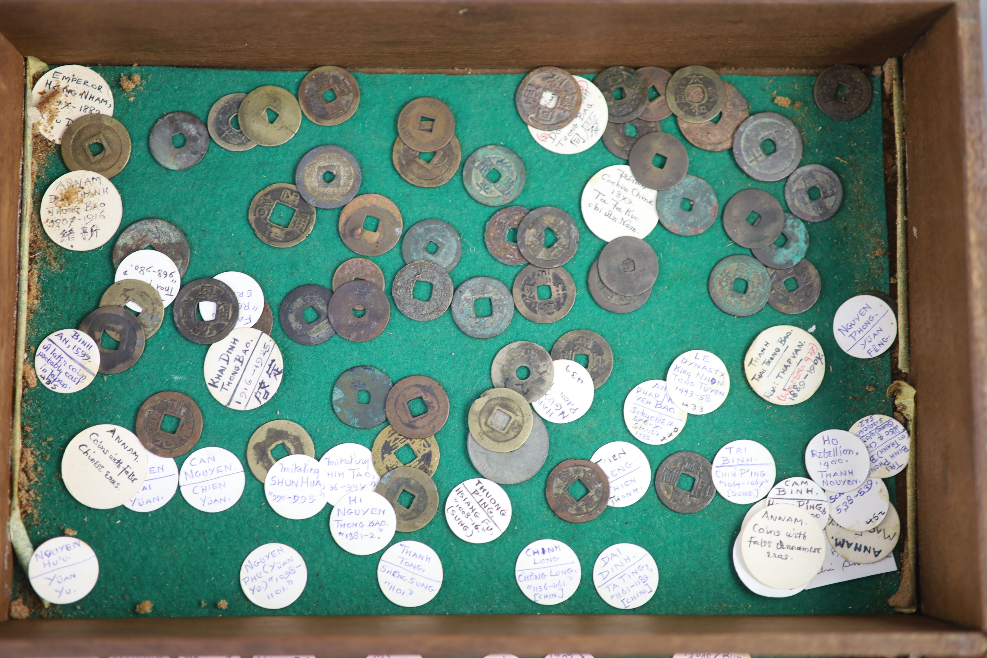 Vietnam, coins, Annam round cash, Lê dynasty (980-1009) to Nguyen dynasty (1802–1945),